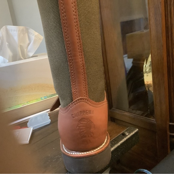 Men’s Chippewa Boots - Picture 12 of 12